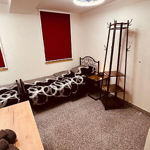 Budget Zimmer mit zwei Einzelbetten