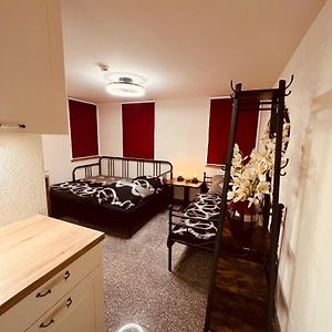 Budget Dreibettzimmer
